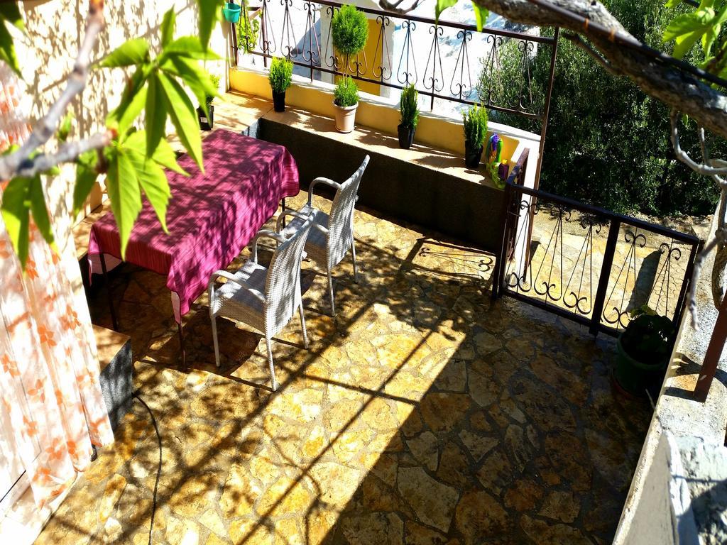 Holiday Home Dajana Pisak Luaran gambar